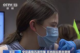 实在忍不了？球迷实拍：C罗跑向傅明愤怒抗议判罚